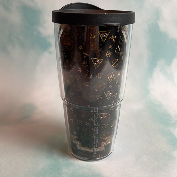 NWT Tervis 24 oz Tumbler Fantastic Beasts “Magical Congress of the USA” - Picture 4 of 6